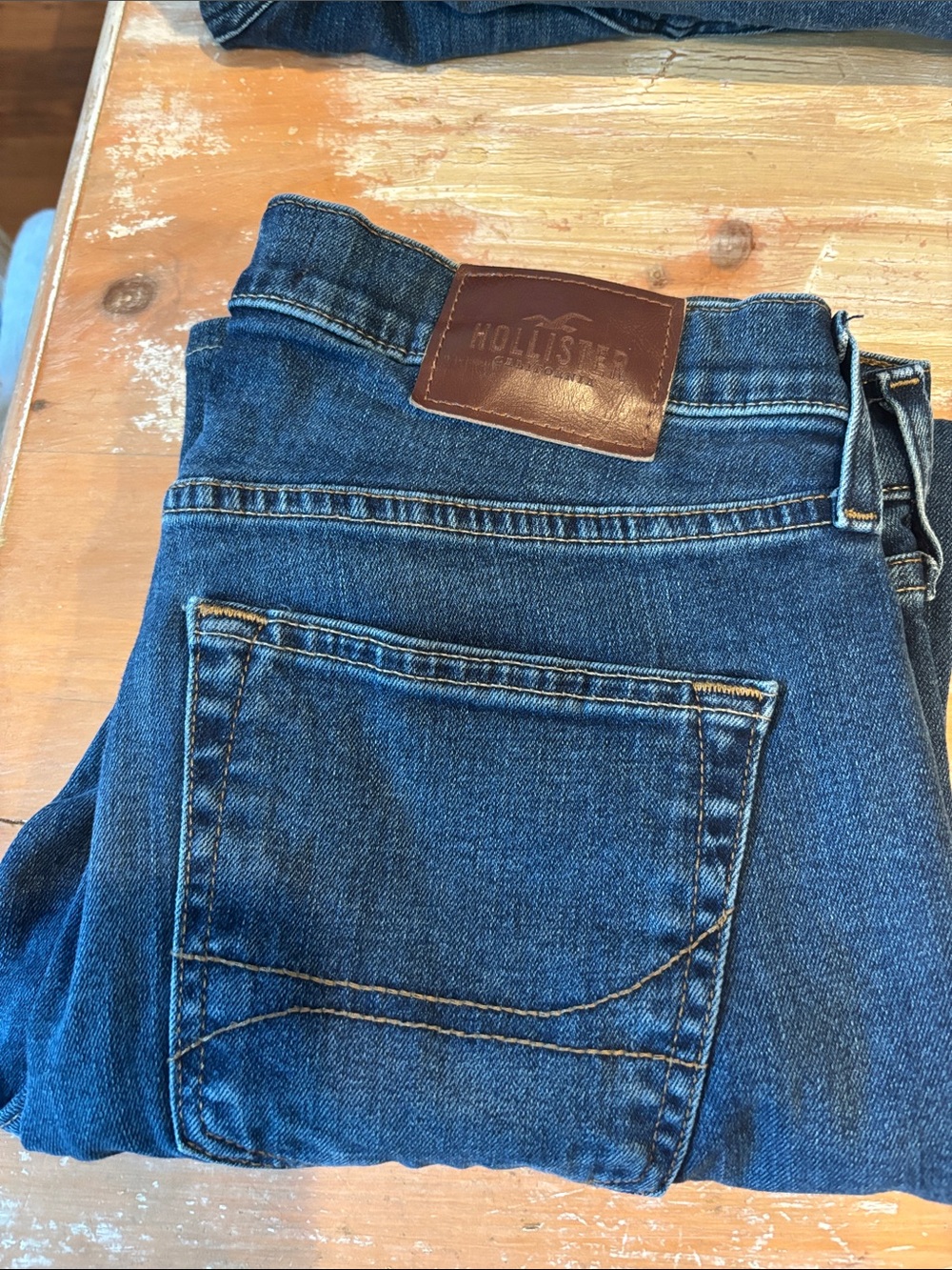 Hollister Men's Blue Straight-Leg Jeans with Brown Patch